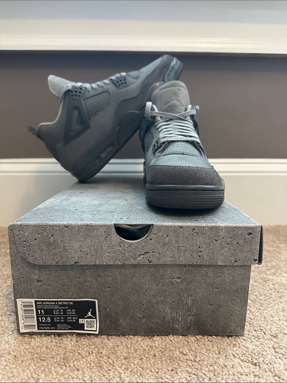 Jordan Air Jordan 4 Retro SE Paris Men’s Shoes — Grey size 11